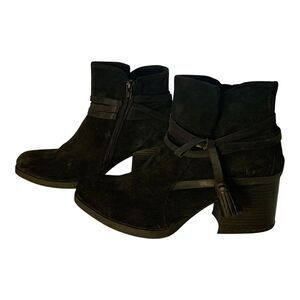 Born BOC Ankle Boots Booties SZ 8.5 Black Suede Zip Up Chunky Heel Shoes